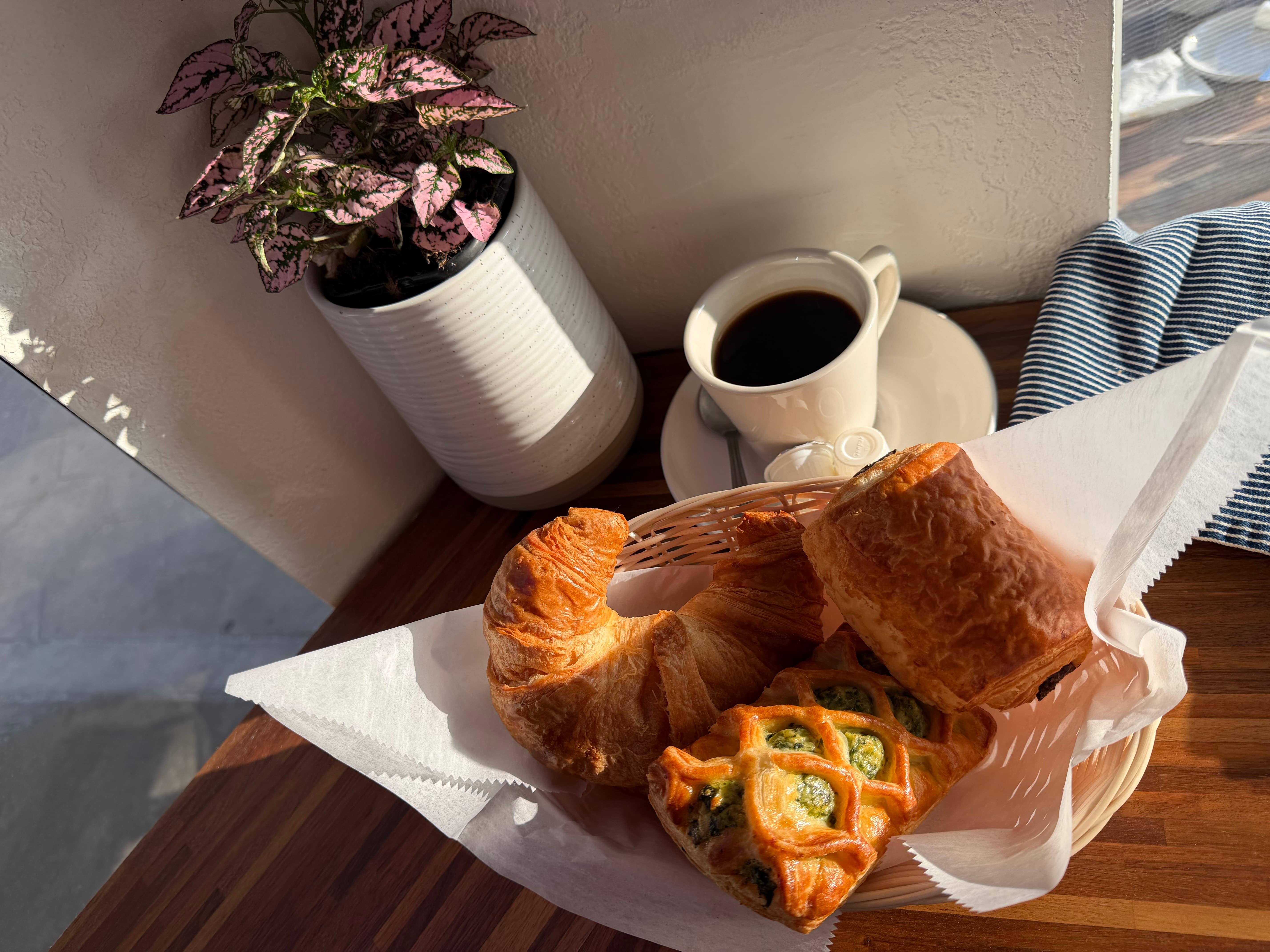 Cafe Riviera